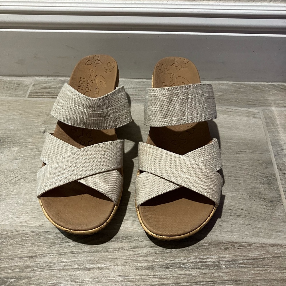 Women's Beige Sandals